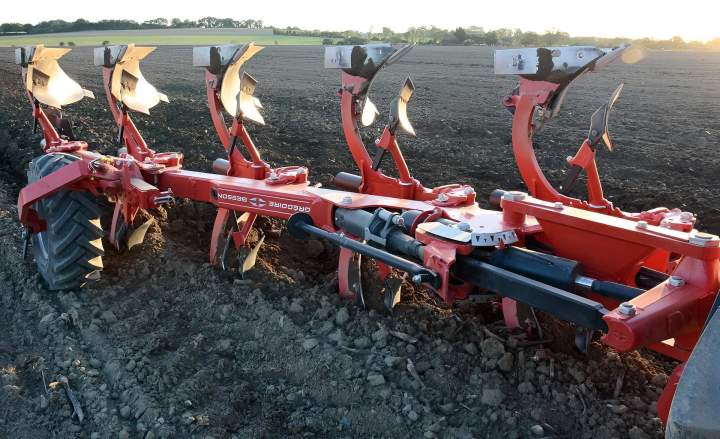 Fourniture d’équipements agricoles à Vailly-sur-Sauldre