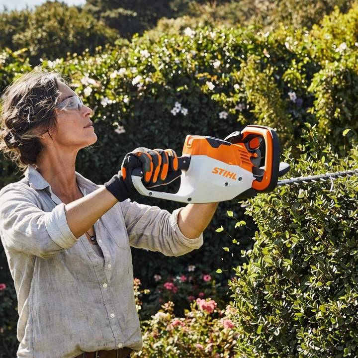 Équipements pour espaces verts Vailly-Sur-Sauldre